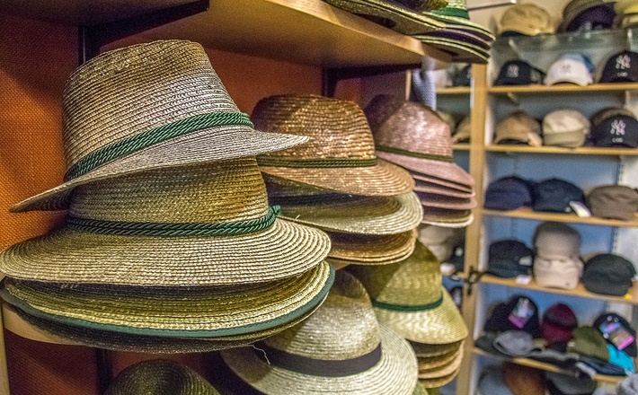 Trachten- und Strohhüte