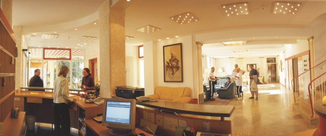 Rezeption Römerbad Klinik Bad Gögging