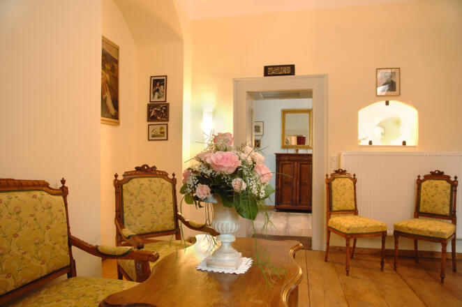 Salon Suite Ingeborg