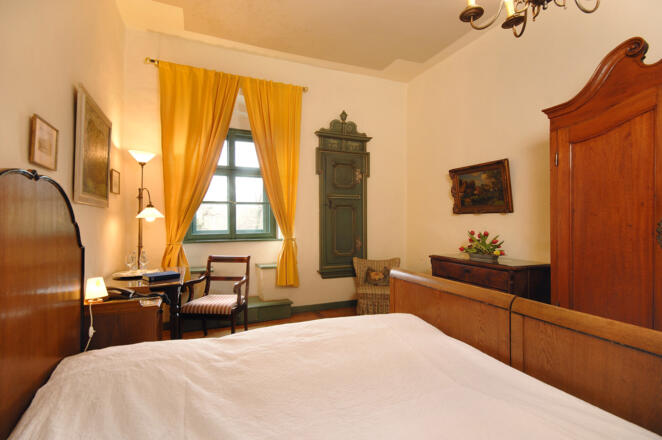 Nr. 26a, Von-Bassus-Zimmer