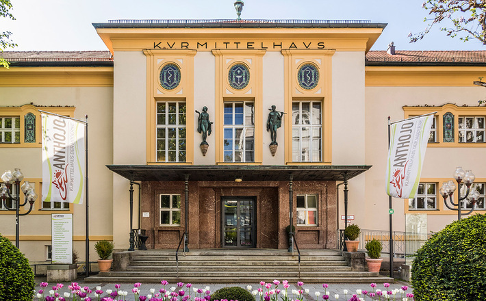 Das Kurmittelhaus der Moderne in der Fußgängerzone Bad Reichenhall
