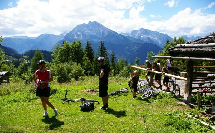 Ligeretalm vor dem Watzmann