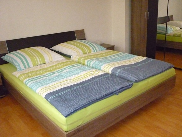 Schlafzimmer 2 der Ferienwohnung Scheuerer in Kelheim im Altmühltal