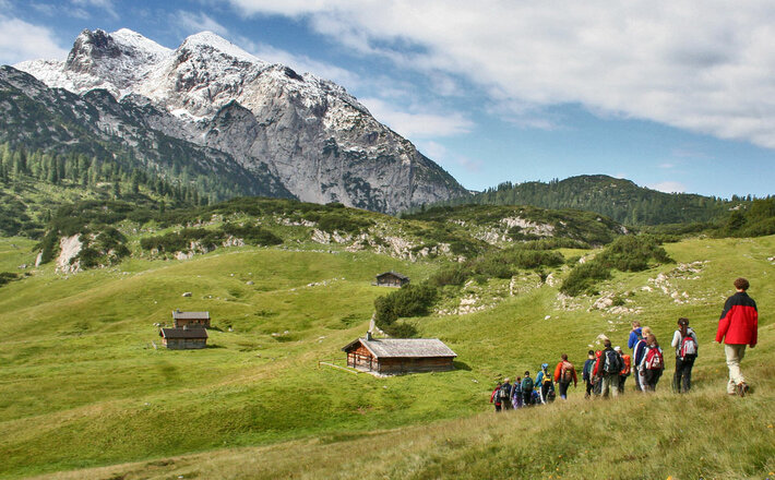 Eine geführte Wanderung des Nationalparks Berchtesgaden auf der Reiter Alm
