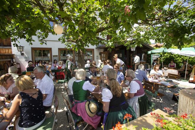 Kamin-Beisl Biergartenstimmung