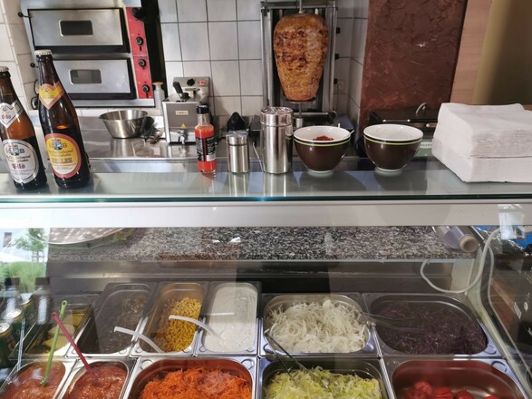 Döner &amp; Pizza Haus Salate &amp; mehr