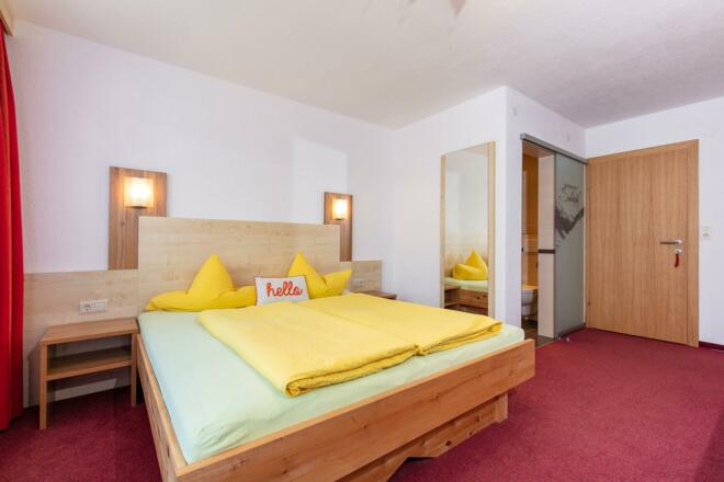 Schlafzimmer APP B