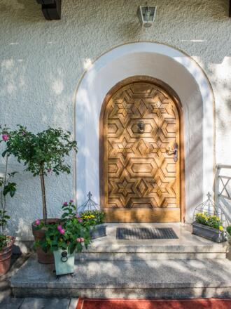 Aussenansicht - Eingangstüre