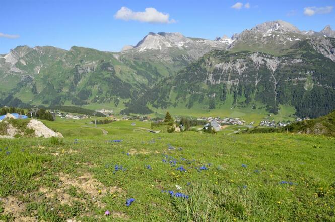 W%c3%b6ster_-_R%c3%bcfi_Massiv_mit_Lech__DSC1131