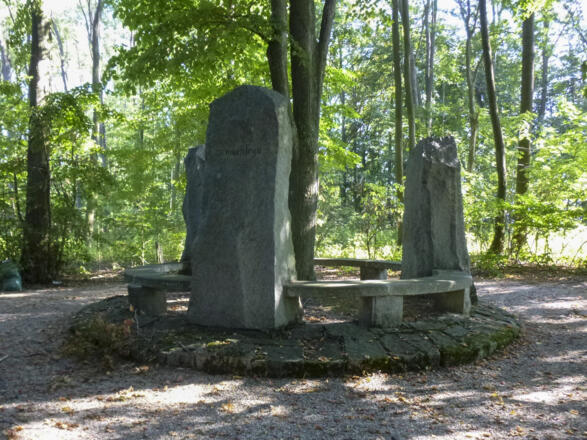 Bauernkriegsdenkmal Emlinger Holz. Z06