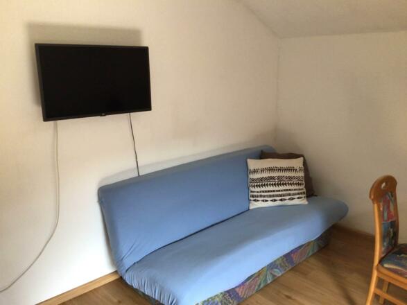 F20F7C4F-1AF8-42E2-951E-951FB5EF6215