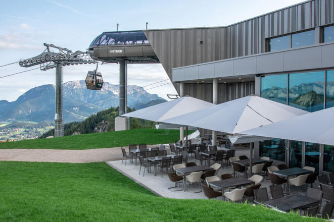 Restaurant Halbzeit in der Mittelstation der Jennerbahn