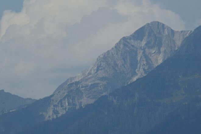 Teleblick von der Steyrsbererreith auf die Angelmauer