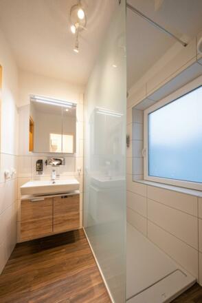 Hochserles Bad Dusche