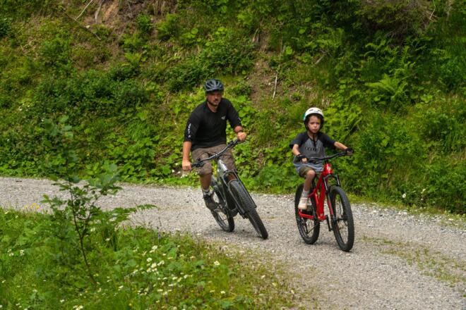 Mountainbiker_Family_Run