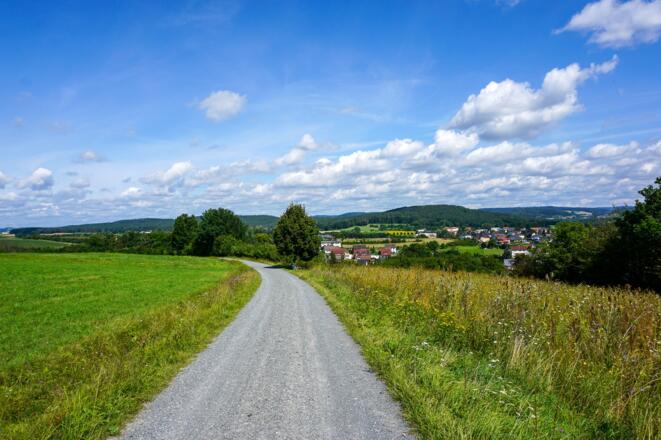 Schotterweg Richtung Trübenbach