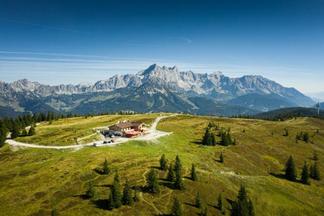 Radstädter Hütte mit Dachstein