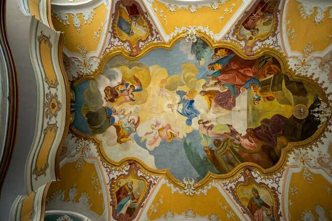 Kirchenspaziergang 2 - Kirche-Antwort, Deckengemälde