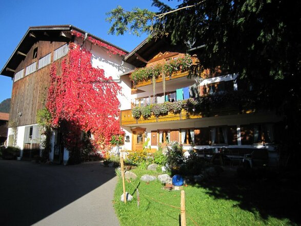 Haus im Herbst