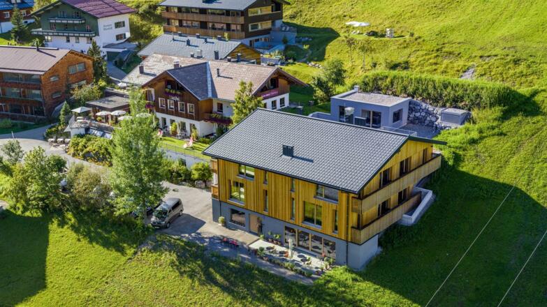 Loacation_Bilder_2_node18_Burgis Living Zug Lech A