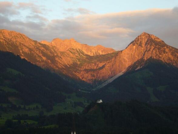 Blick vom Balkon -Südosten - Alpenglühen