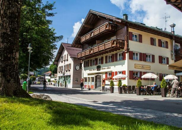 Fischinger Flaniermaile