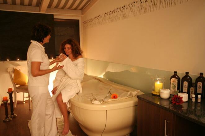 Massage &amp; Kosmetikbereich