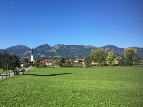 Fischen mit Blick auf die Hörnerkette