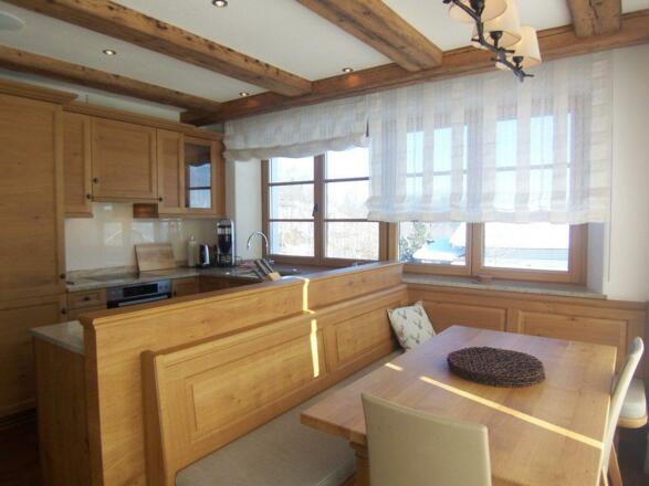 Essbereich mit Küche