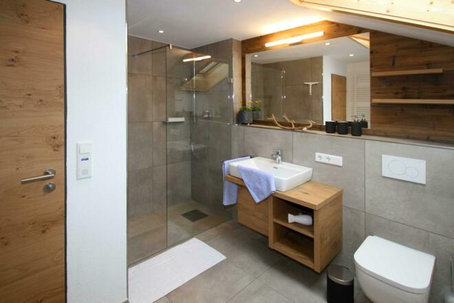 www_Traumloft_ALPuria_IMG_9933 gr. Bad