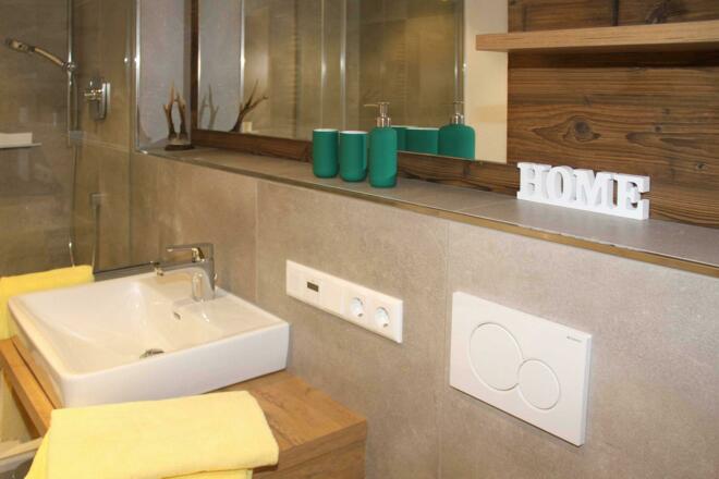 www_Traumloft_ALPuria_IMG_9885 kl. Bad