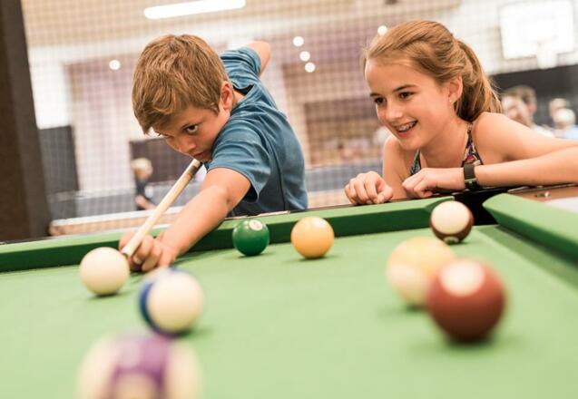&quot;Teens only Lounge&quot; mit Billard, Airhockey, uvm.