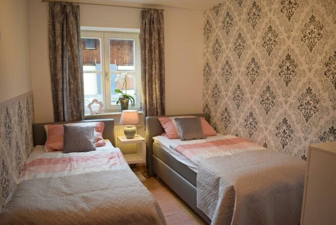 Schlafzimmer 2 mit 2 Einzelbetten