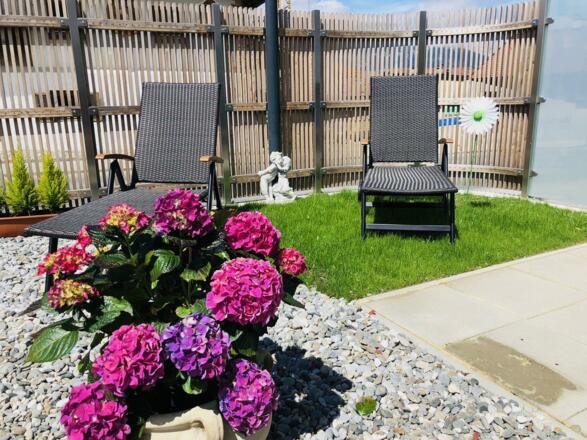 b26562cd-c793-4753-85d4-19da38c6247b