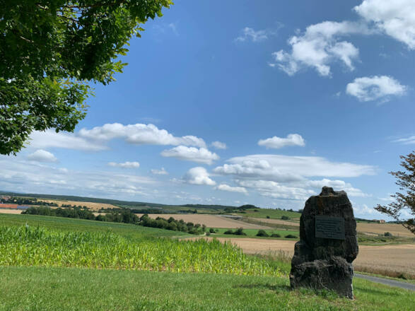 Aussicht über die weiten Felder zwischen Untersiemau und Bad Staffelstein