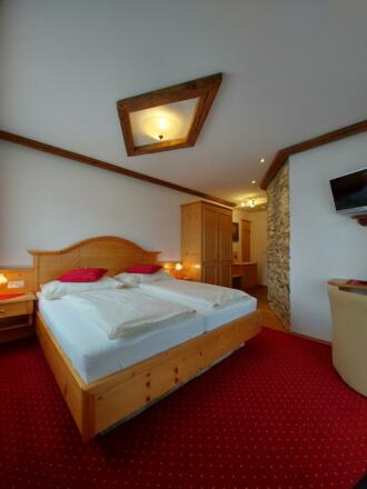 FEWO Watzmannblick Schlafzimmer 1