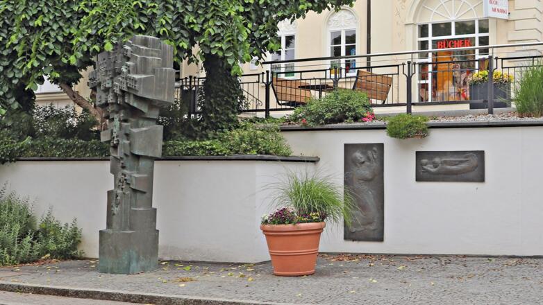 19 - Bergpredigt (Bronze) / 20 - Betender Christus