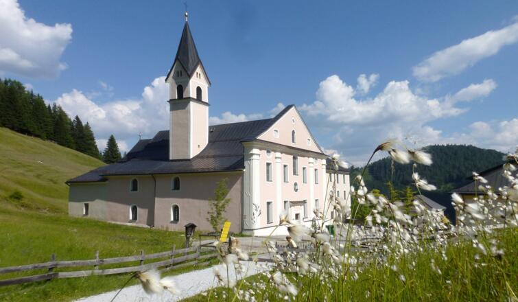Kloster Maria Waldrast - Höchstgelegenes Kloster Tirols
