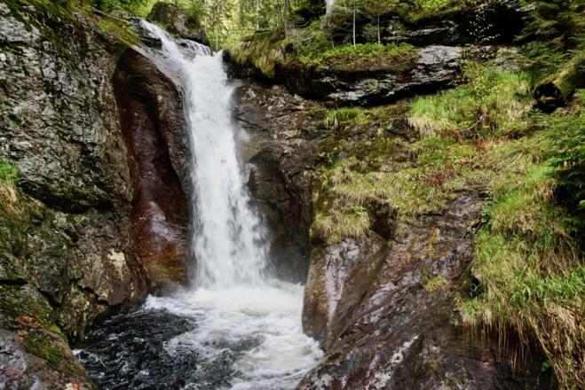 Hochfall von der Besucherbrücke
