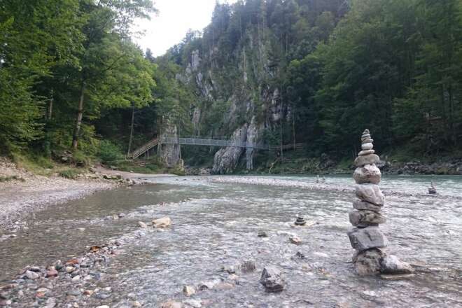 Blick zur "alten Hängebrücke"
