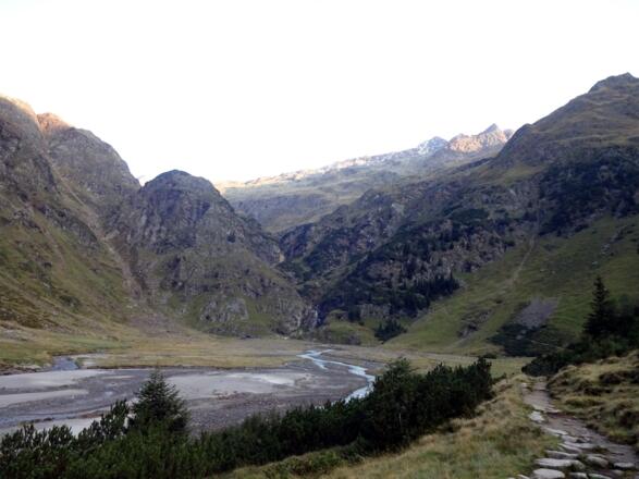 Am Aglsboden - Hinten die Aglsbodenalm