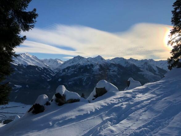 Einstieg in den Südhang mit Blick auf die Hohen Tauern