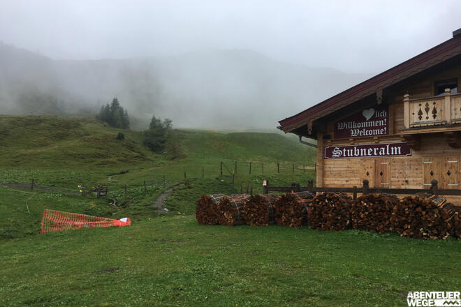 6.90 km - Vor der Stubneralm links abbiegen.