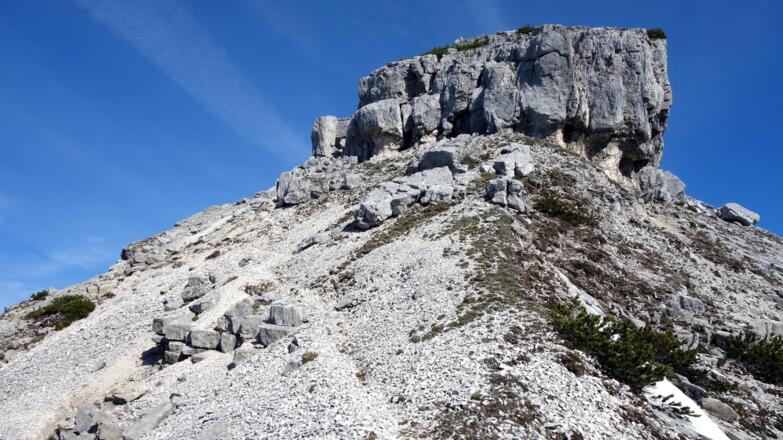 Gipfelfelsen vom Grat ca. 1855m