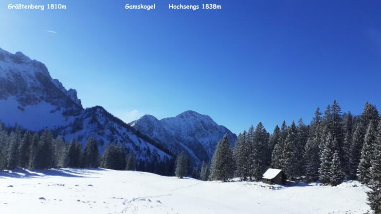 Abstieg über das Almplateau ~1360m