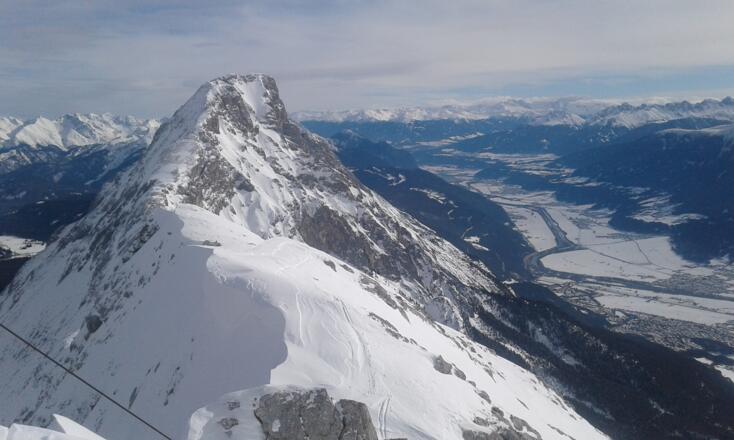 Blick vom Karkopf zur Hohen Munde und ins Inntal