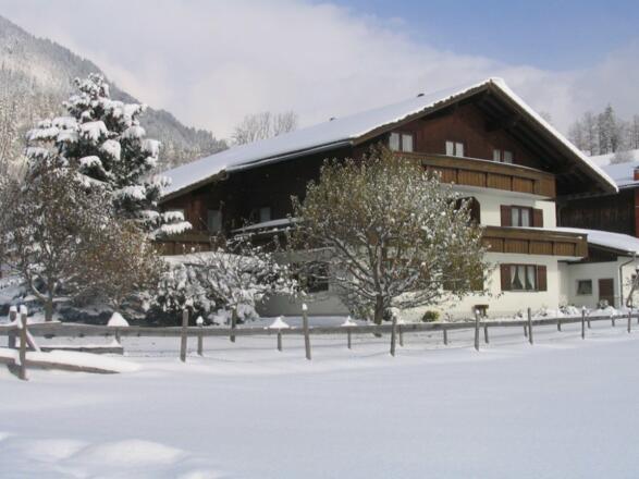 Unser Ferienhof im Winter