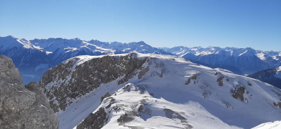 Blick von der Riffelrinne zum Höllkopf