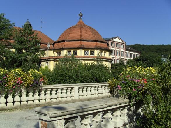 Die Trink- und Wandelhalle im Staatsbad