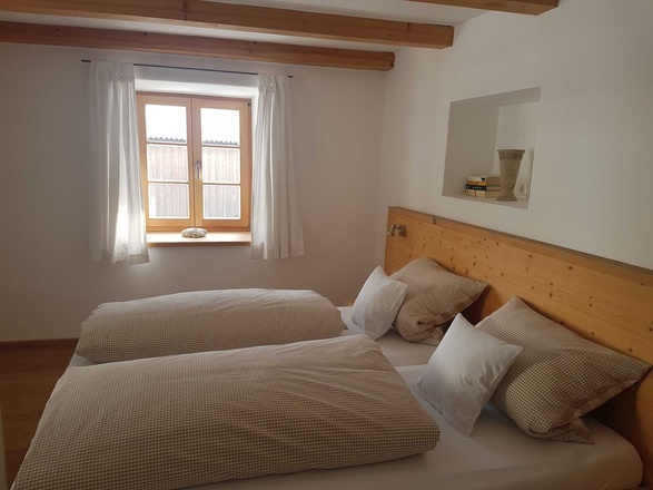 Schlafzimmer G2